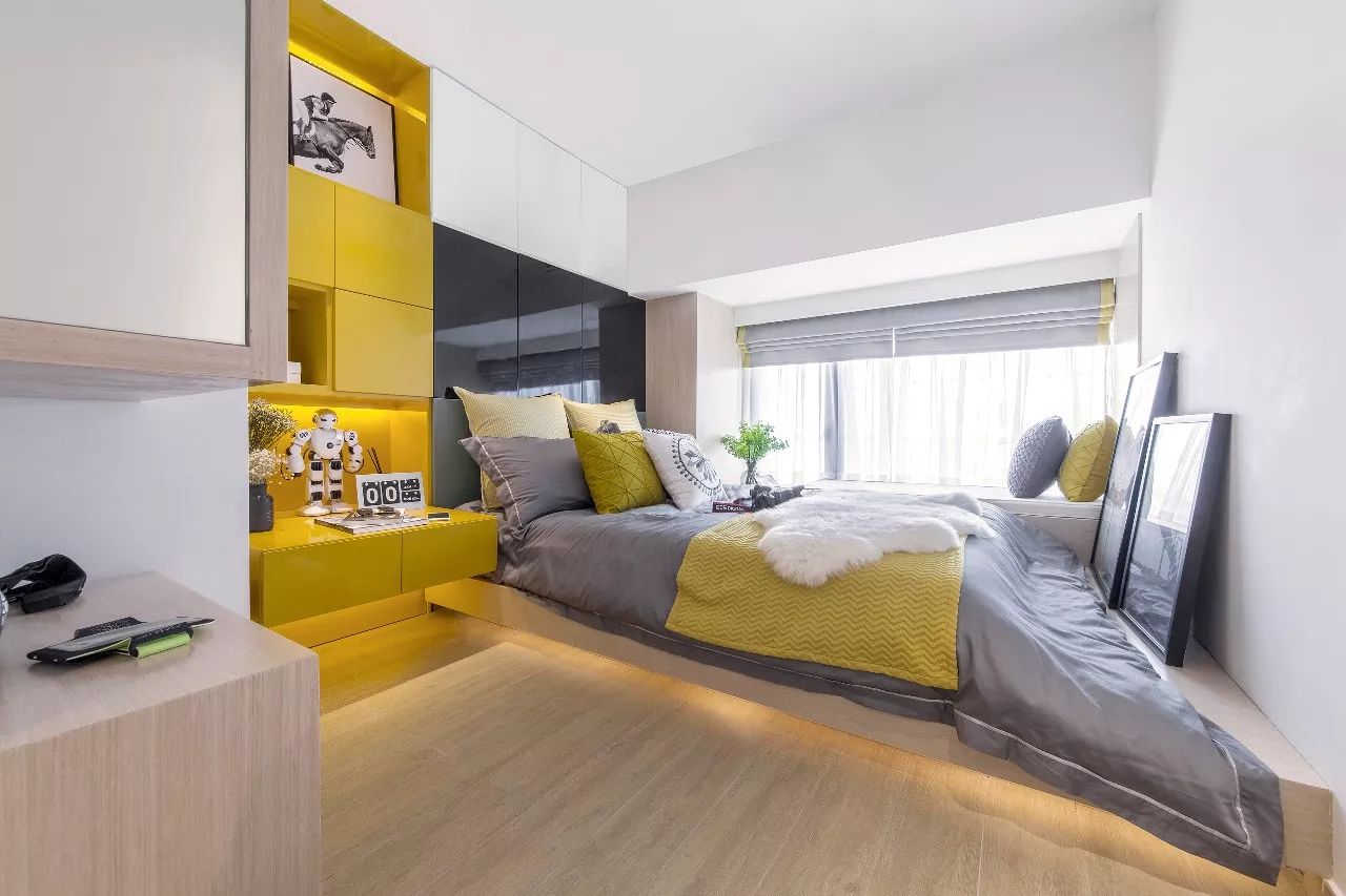 62㎡的loft撞色搭配，打造個性十足的摩登空間！
