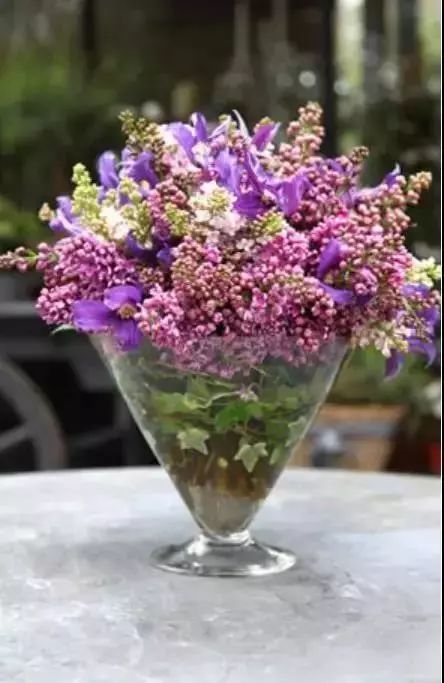 這9種室內(nèi)插花花器，你了解多少!
