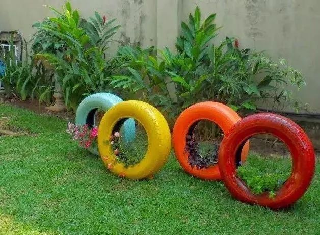 輪胎花園，給孩子一個(gè)不一樣的世界。