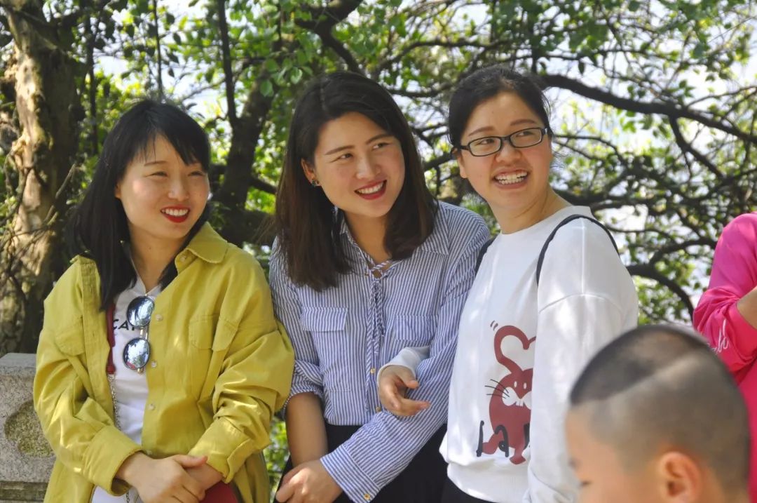 【我們·清風(fēng)】行走山水間，我們?cè)诼飞希回?fù)好時(shí)光！