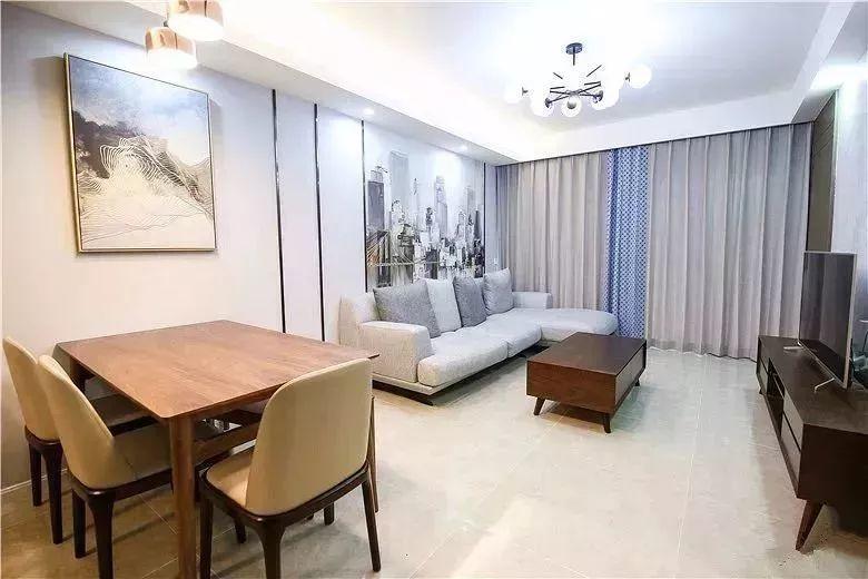 客廳連著餐廳，該如何去分割空間呢？