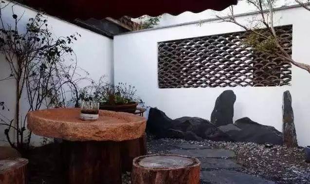 余生，想要一個院子，看花開花落......