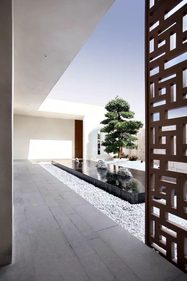 靈感來源|空間細(xì)節(jié)在日月星辰的轉(zhuǎn)換間，營造簡而不凡線條意境。