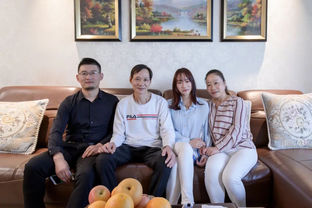 賞·析|溫馨自然的現(xiàn)代美式，優(yōu)雅而又充滿質(zhì)感的家