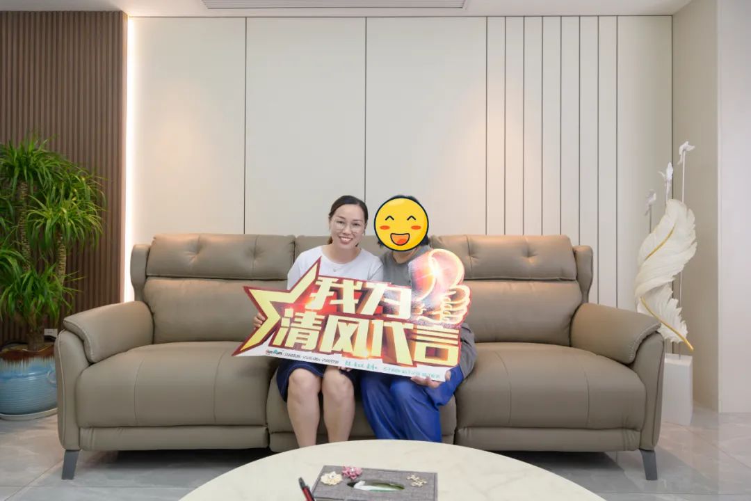 賞·析|現(xiàn)代簡約，清新淡雅的空間，小資情趣的配色，滿屋高級感