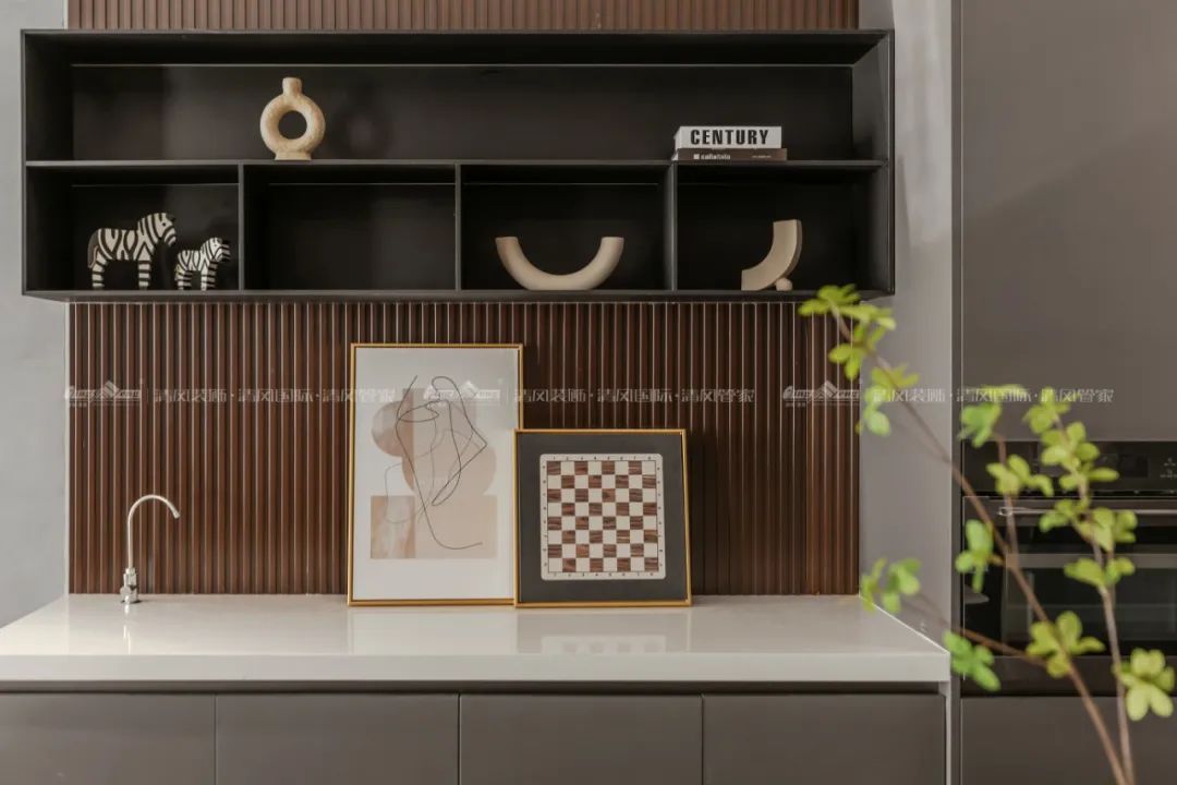 賞·析|現(xiàn)代風(fēng)格，材質(zhì)與色彩的對(duì)話
