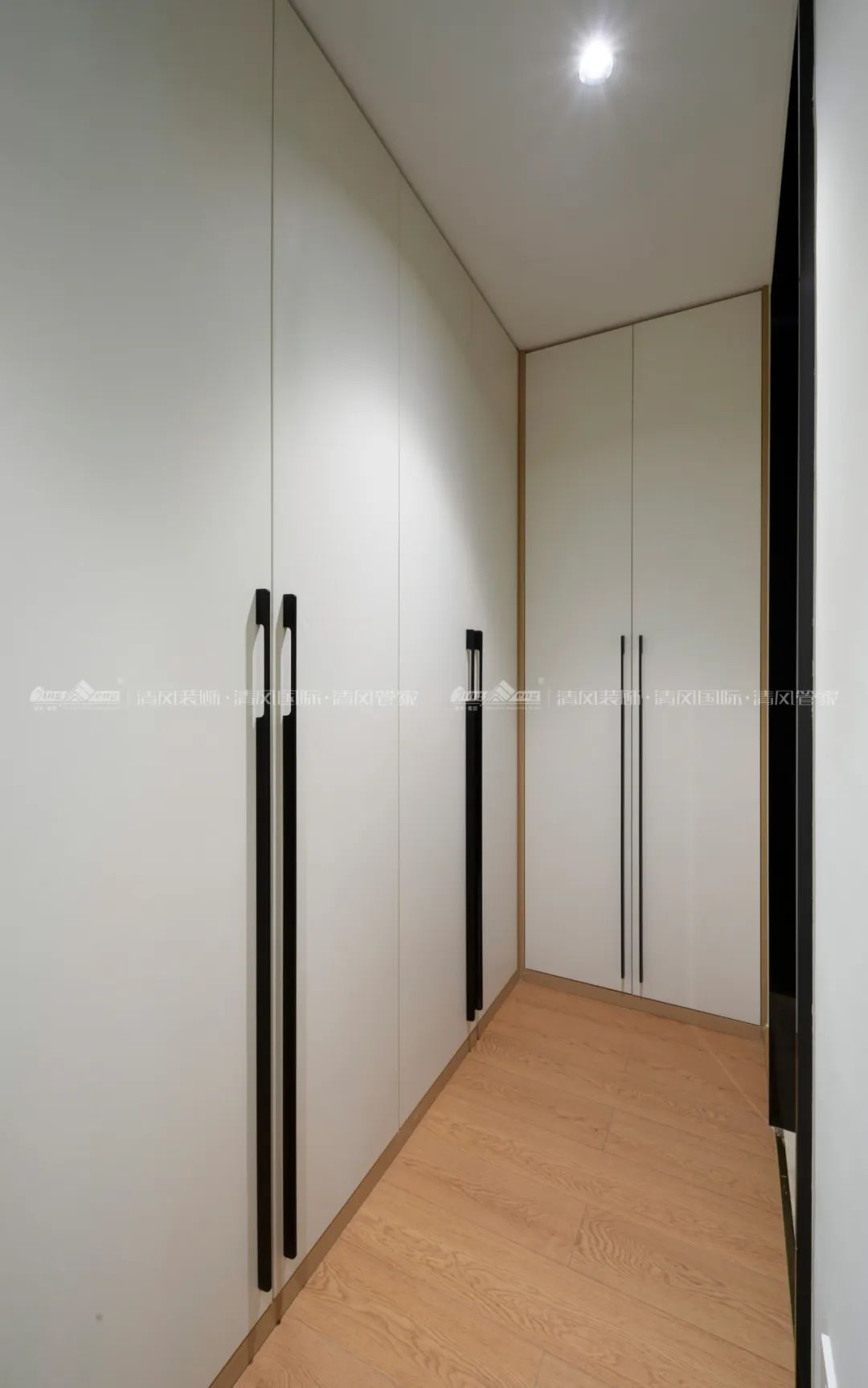賞·析|124㎡現(xiàn)代簡約，素凈雅致