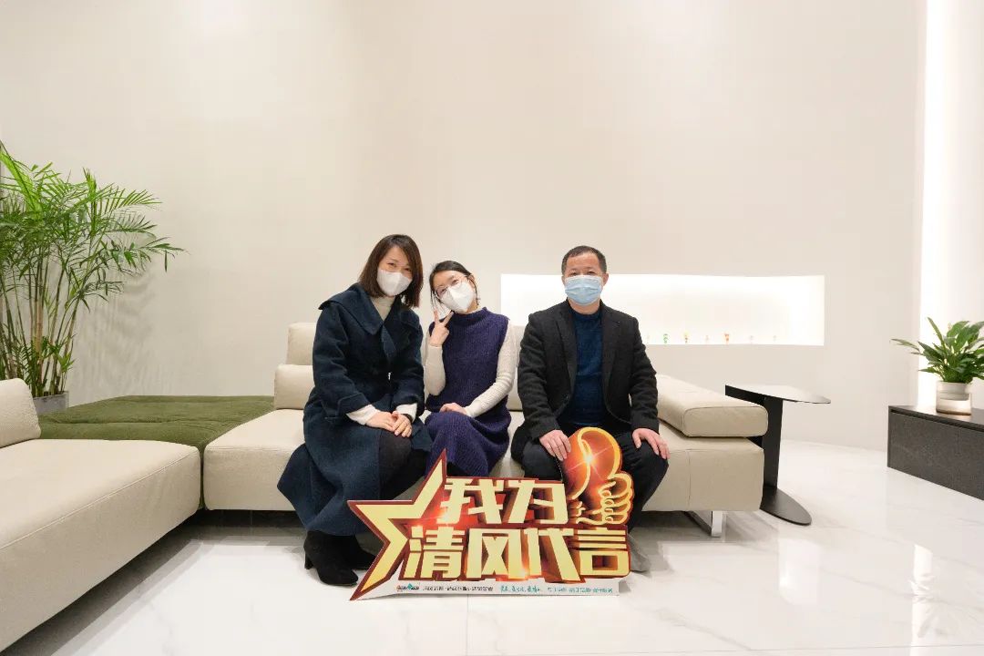 賞·析|180㎡現(xiàn)代簡約，奏響都市新貴的藝術(shù)韻律！