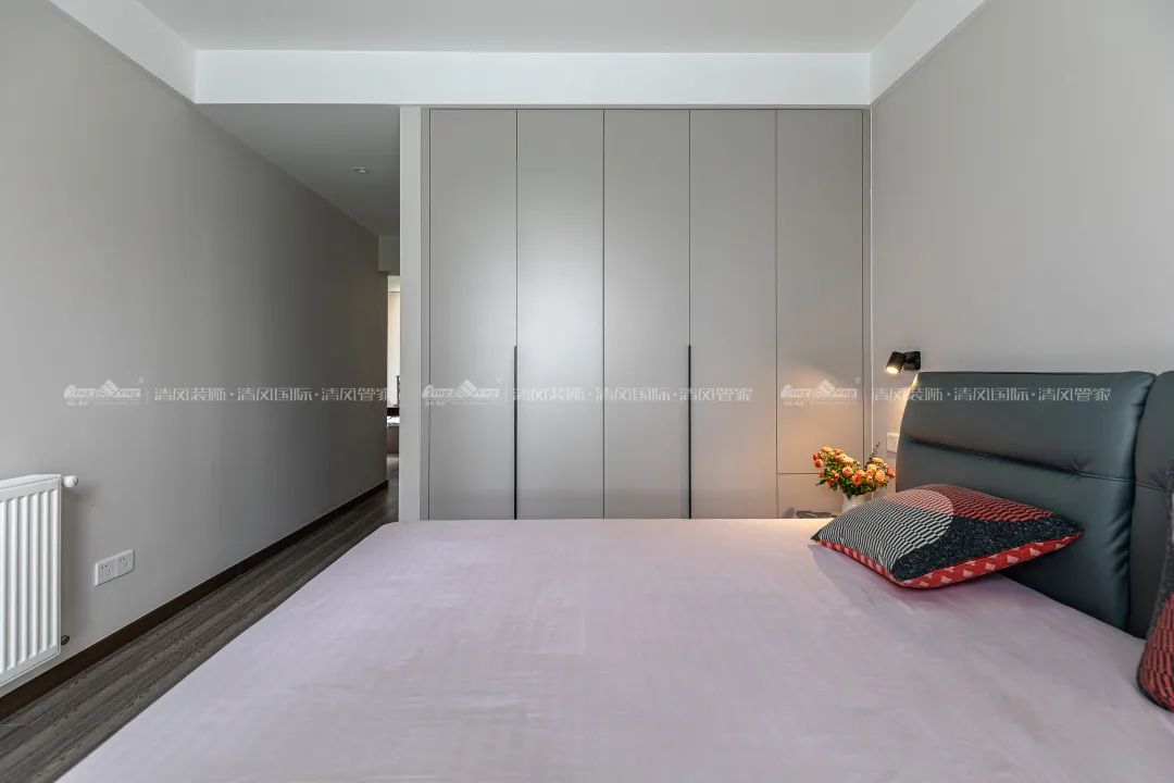 賞·析|140㎡ 現(xiàn)代簡(jiǎn)約，勾勒生活溫度