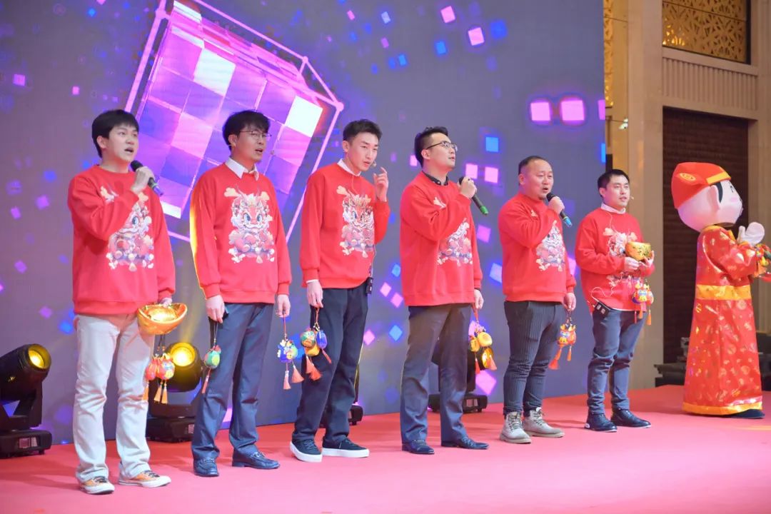 龍騰年·秉初心·創(chuàng)未來|清風(fēng)裝飾25周年主題年會(huì)圓滿成功！