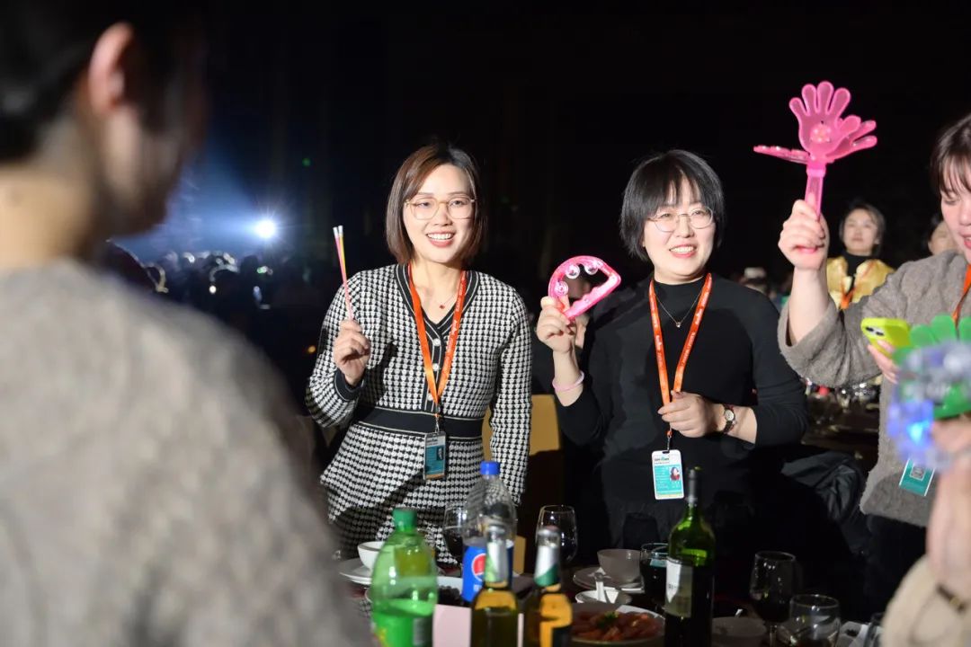 龍騰年·秉初心·創(chuàng)未來|清風(fēng)裝飾25周年主題年會(huì)圓滿成功！