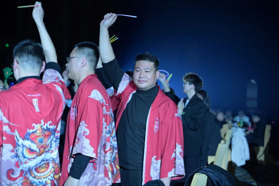 龍騰年·秉初心·創(chuàng)未來|清風(fēng)裝飾25周年主題年會(huì)圓滿成功！