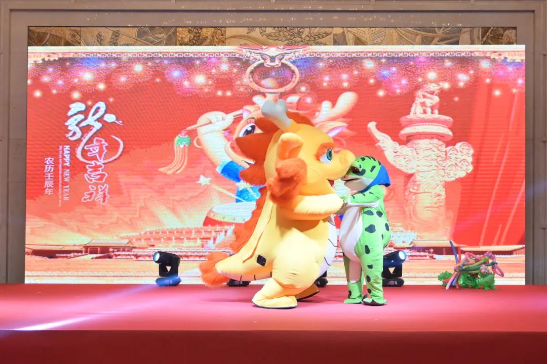 龍騰年·秉初心·創(chuàng)未來|清風(fēng)裝飾25周年主題年會(huì)圓滿成功！