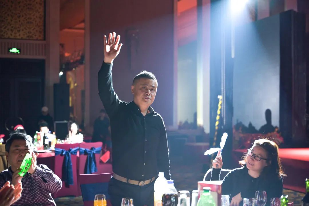 龍騰年·秉初心·創(chuàng)未來|清風(fēng)裝飾25周年主題年會(huì)圓滿成功！