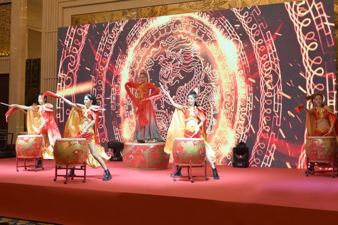 龍騰年·秉初心·創(chuàng)未來|清風(fēng)裝飾25周年主題年會(huì)圓滿成功！