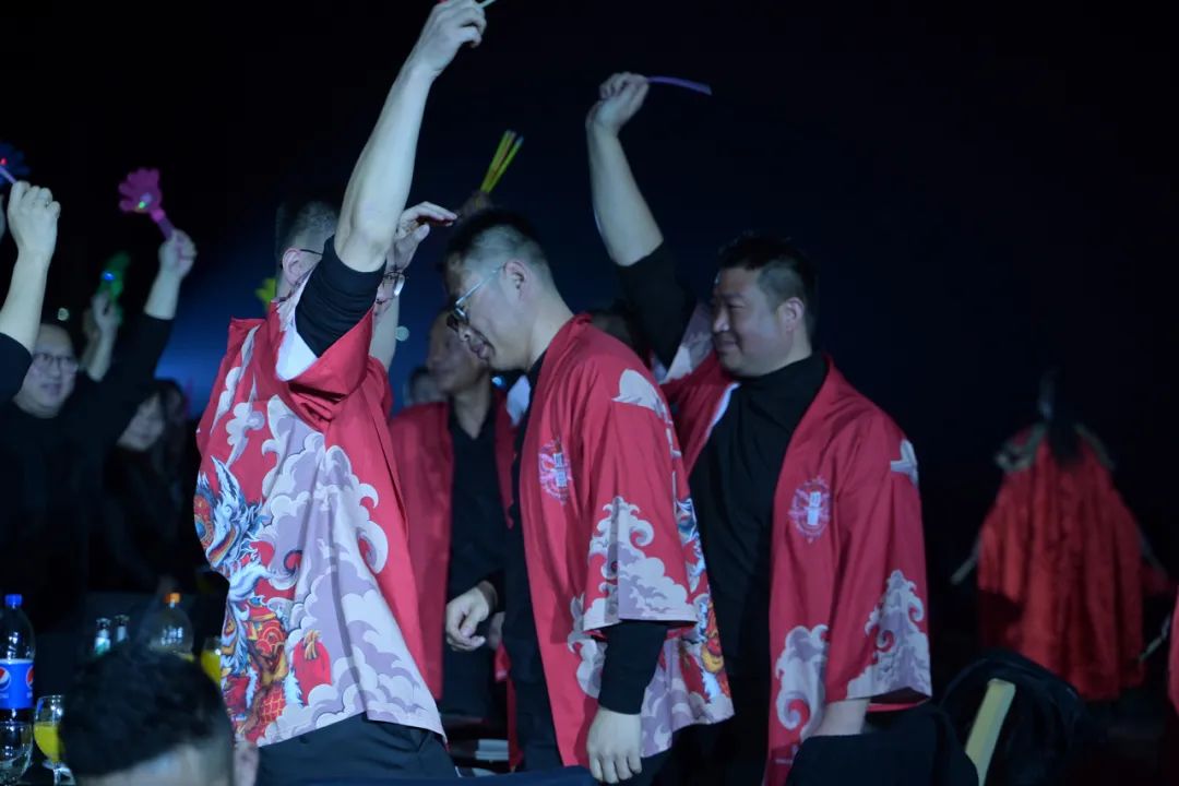 龍騰年·秉初心·創(chuàng)未來|清風(fēng)裝飾25周年主題年會(huì)圓滿成功！